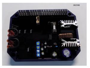 Регулятор напряжения ECO38-3LN/4/AVR Регулятор напряжения ECO38-3LN/4/AVR