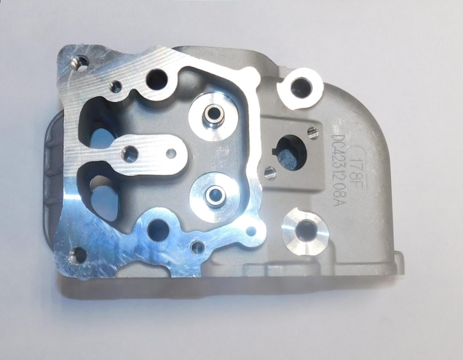 Головка блока цилиндра Diesel 178FE/Cylinder head assembly 178FE Головка блока цилиндра Diesel 178FE/Cylinder head assembly 178FE