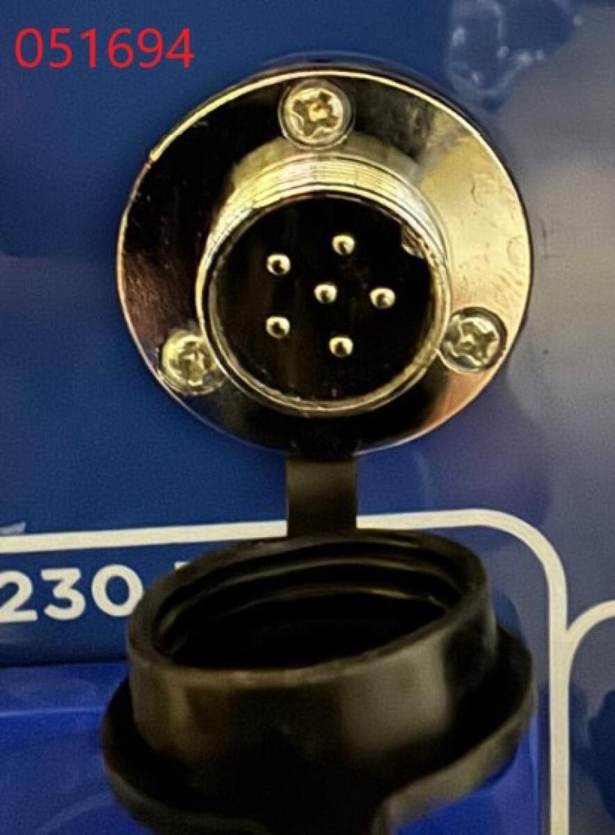 Разъем к блоку АВР-C 6 pin / Connector АВР-C 6-pin Разъем к блоку АВР-C 6 pin / Connector АВР-C 6-pin
