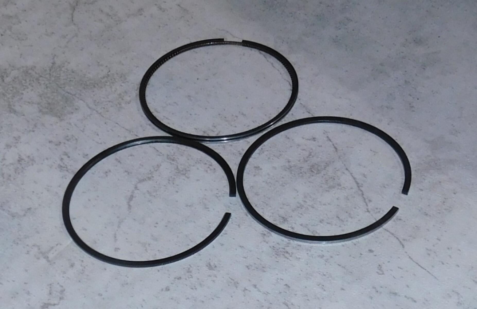 Кольца поршневые SDG 7500(..),CP195FE (к-т из 3 шт.) Cm / Piston rings, kit (20084-00185-00) Кольца поршневые SDG 7500(..),CP195FE (к-т из 3 шт.) Cm / Piston rings, kit (20084-00185-00)