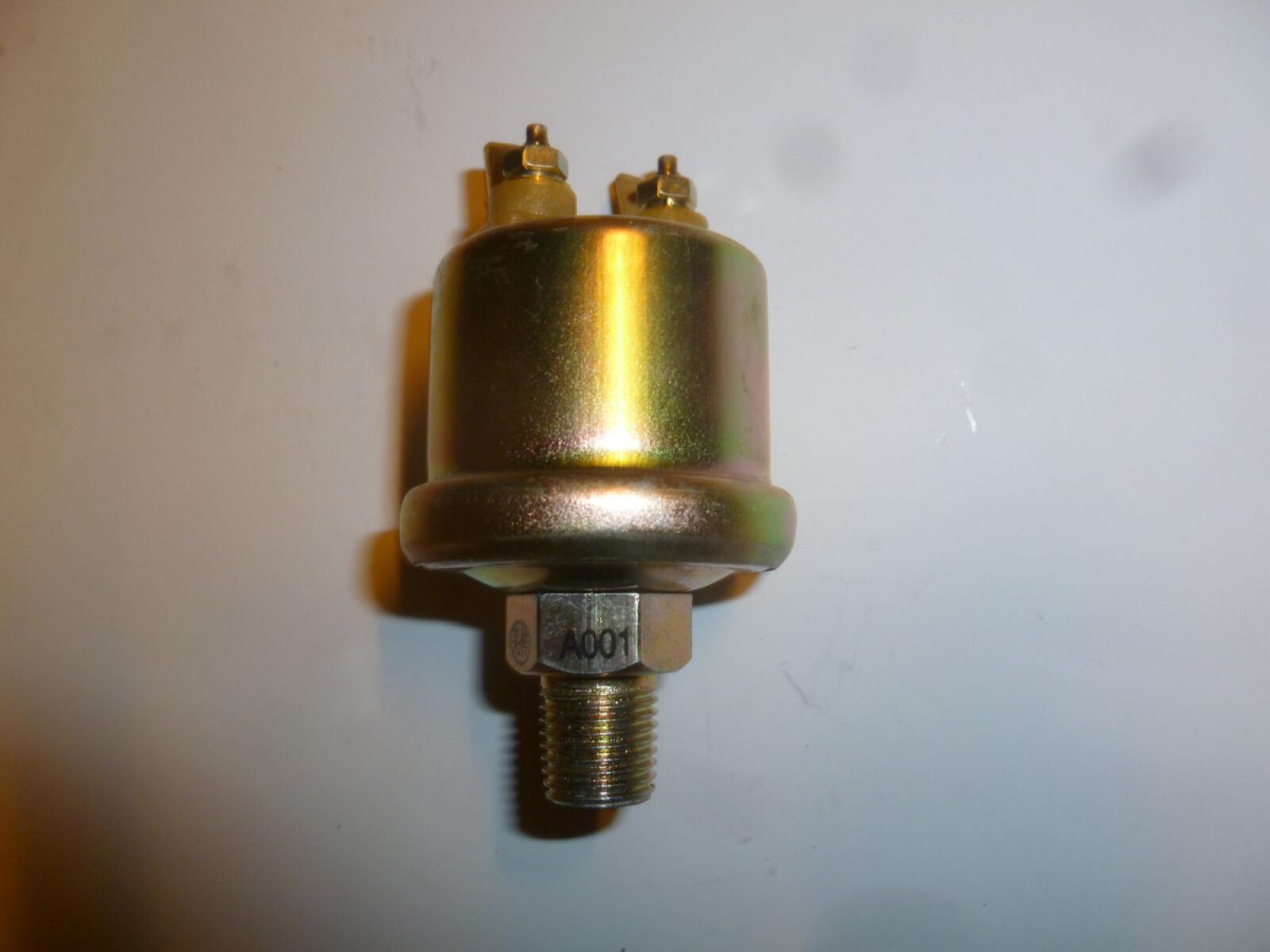 Датчик давления масла (D=13 мм) TDY 30,33 4L/Oil pressure sensor (YS1A480Q-5-01500) Датчик давления масла (D=13 мм) TDY 30,33 4L/Oil pressure sensor (YS1A480Q-5-01500)