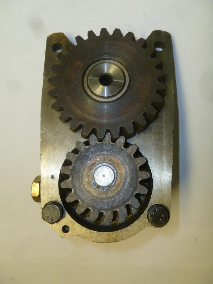 Насос масляный в сборе Ricardo Y495DS; TDK 26,42 4LT/Oil pump assembly 495-09300 (including 495-0931 Насос масляный в сборе Ricardo Y495DS; TDK 26,42 4LT/Oil pump assembly 495-09300 (including 495-0931