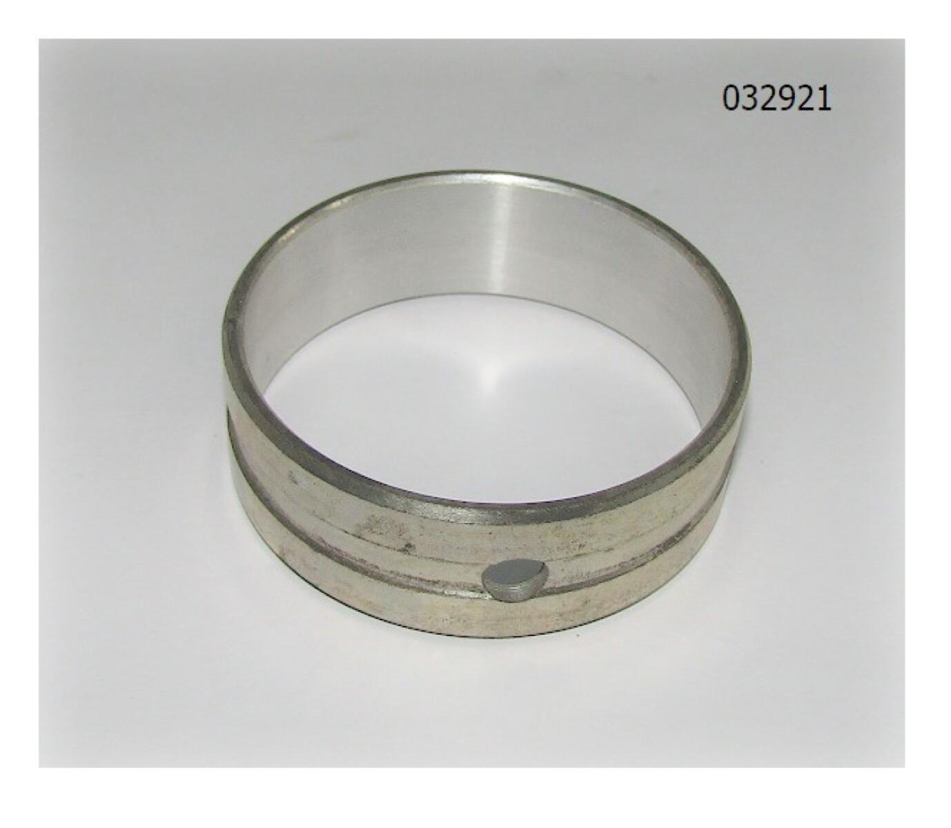 Втулка распределительного вала средняя TDQ 38 4L/Middle camshaft bush (2410200210700) Втулка распределительного вала средняя TDQ 38 4L/Middle camshaft bush (2410200210700)