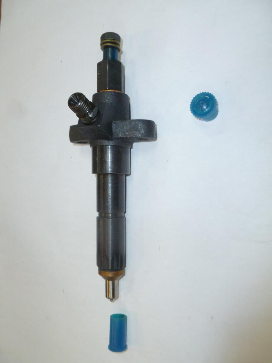Форсунка топливная Y4100 Q (L =173) (Fuel injector for Y 4100 Q,Y4100Q-10300) Форсунка топливная Y4100 Q (L =173) (Fuel injector for Y 4100 Q,Y4100Q-10300)