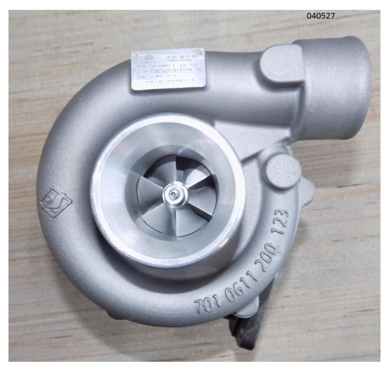 Турбокомпрессор WP4.1D100E200/Turbocharger (1001248542) Турбокомпрессор WP4.1D100E200/Turbocharger (1001248542)