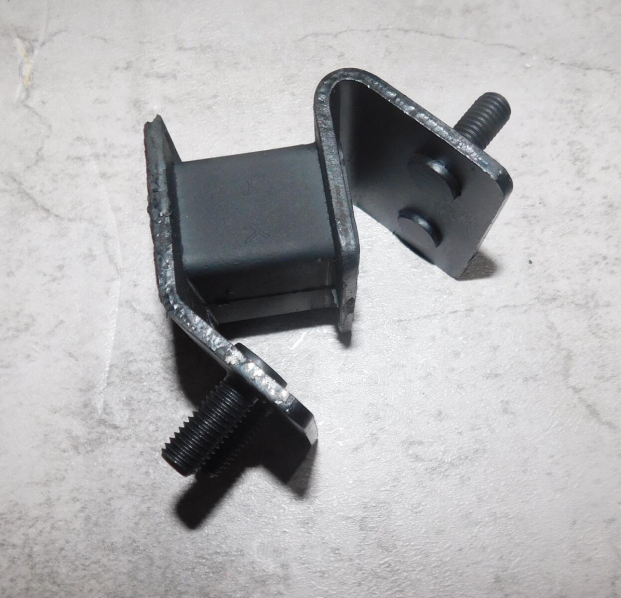 Амортизатор двигателя SDG 14000(..),LT292FE Lt / Shock absorbing foot (1.03.08.07.0037) Амортизатор двигателя SDG 14000(..),LT292FE Lt / Shock absorbing foot (1.03.08.07.0037)