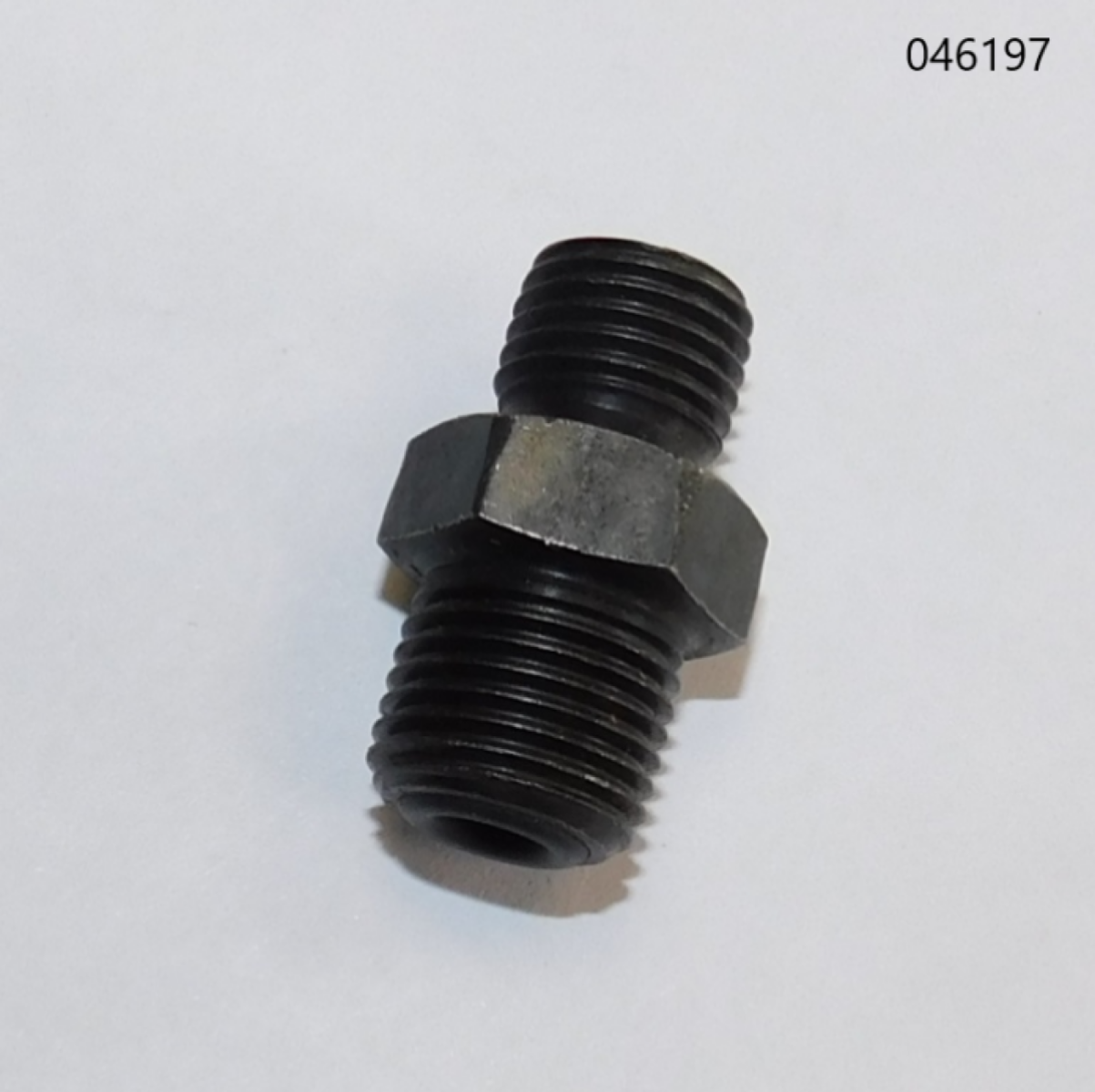 Штуцер цилиндра виброузла TSS-CP-220/Connector, high pressure oil pipe, CNP330Y-1-C37 (3110101001) Штуцер цилиндра виброузла TSS-CP-220/Connector, high pressure oil pipe, CNP330Y-1-C37 (3110101001)
