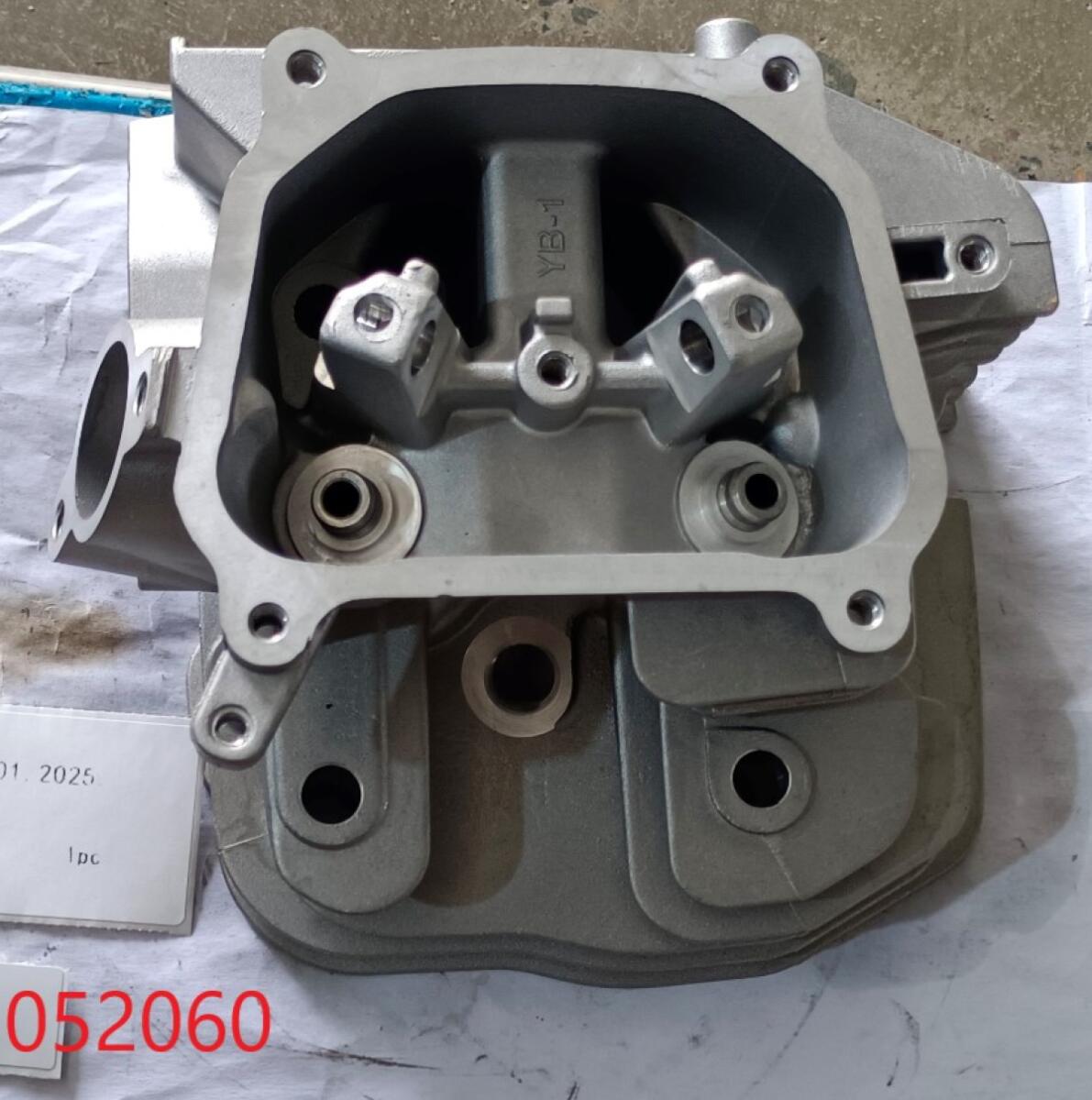 Головка блока цилиндра SGG 7000(..)-7500(..),KP460E / Cylinder head KP460E (12100) Головка блока цилиндра SGG 7000(..)-7500(..),KP460E / Cylinder head KP460E (12100)
