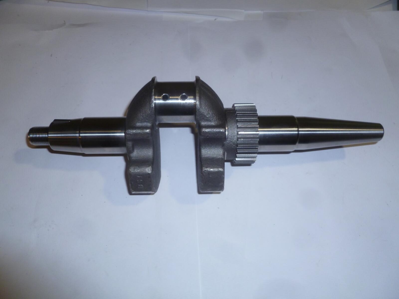 Вал коленчатый SGG 10000(..),2V78F-2 (в сборе с шестерней) Lf / Crankshaft Assy (13110) Вал коленчатый SGG 10000(..),2V78F-2 (в сборе с шестерней) Lf / Crankshaft Assy (13110)