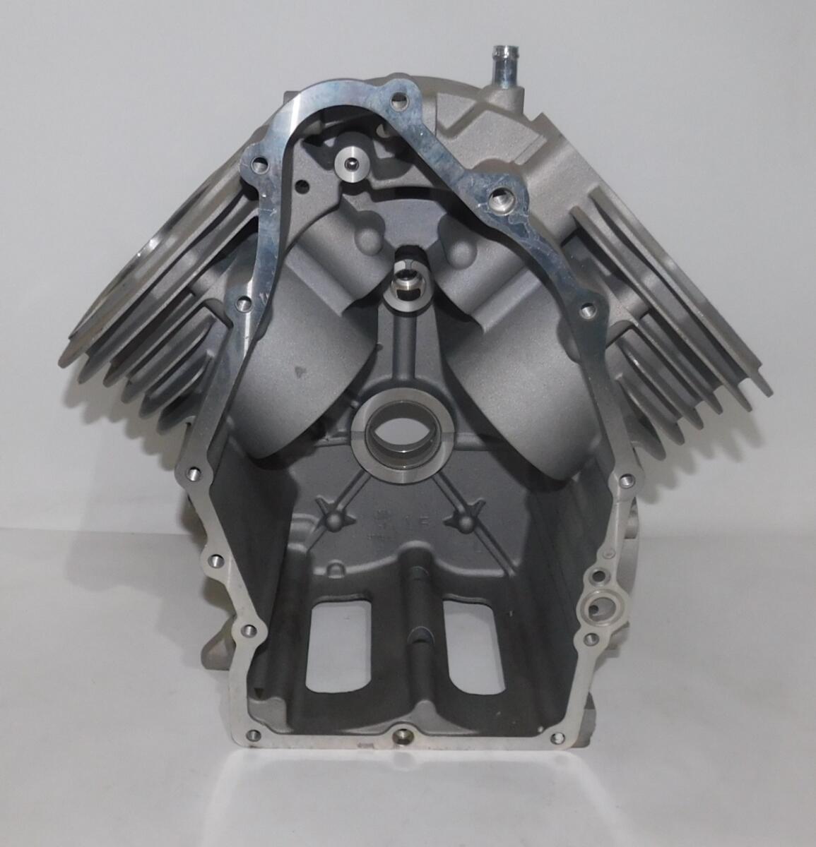 Блок цилиндров SGG 17000(..)-18000(..),2V90F Lf / Crankcase 2V90F (11110-A2910-0001)