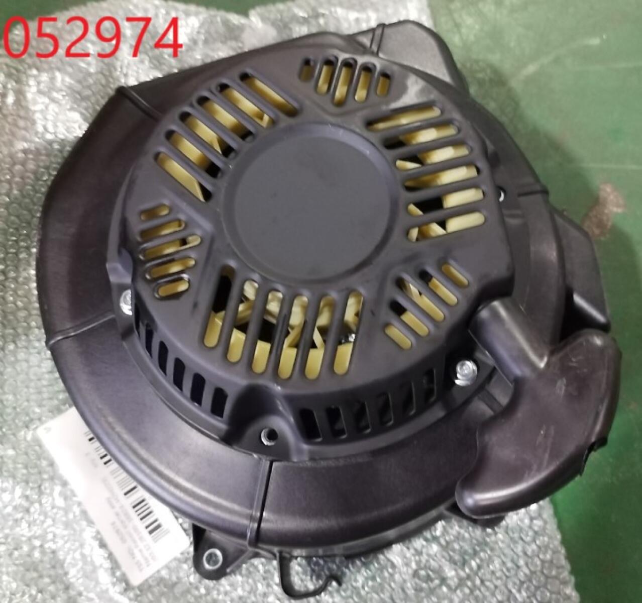 Стартер ручной в сборе с кожухом маховика SGG 4200Ei,KM172F / Recoil starter assy (03.12.28100-16824-H2H223) Стартер ручной в сборе с кожухом маховика SGG 4200Ei,KM172F / Recoil starter assy (03.12.28100-16824-H2H223)
