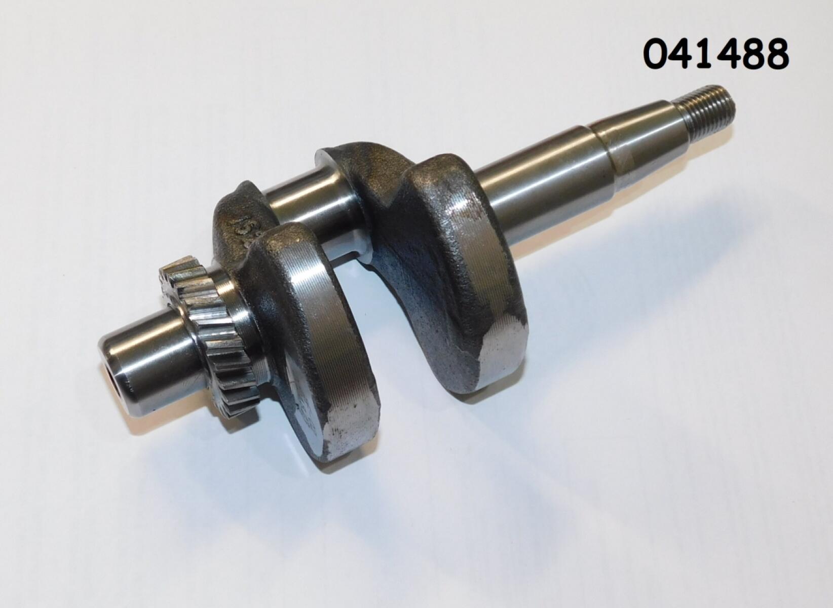 Вал коленчатый SGG 2400Si,KM152F Km / Crankshaft (03.03.13300-15202-00) Вал коленчатый SGG 2400Si,KM152F Km / Crankshaft (03.03.13300-15202-00)