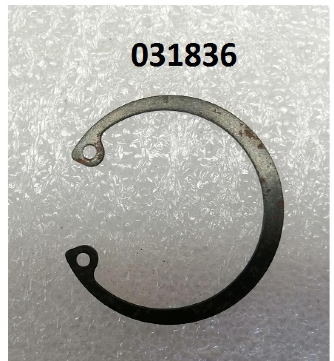 Кольцо стопорное пальца поршневого WP4.1D66E200 (D=40) /Circlip for hole Кольцо стопорное пальца поршневого WP4.1D66E200 (D=40) /Circlip for hole