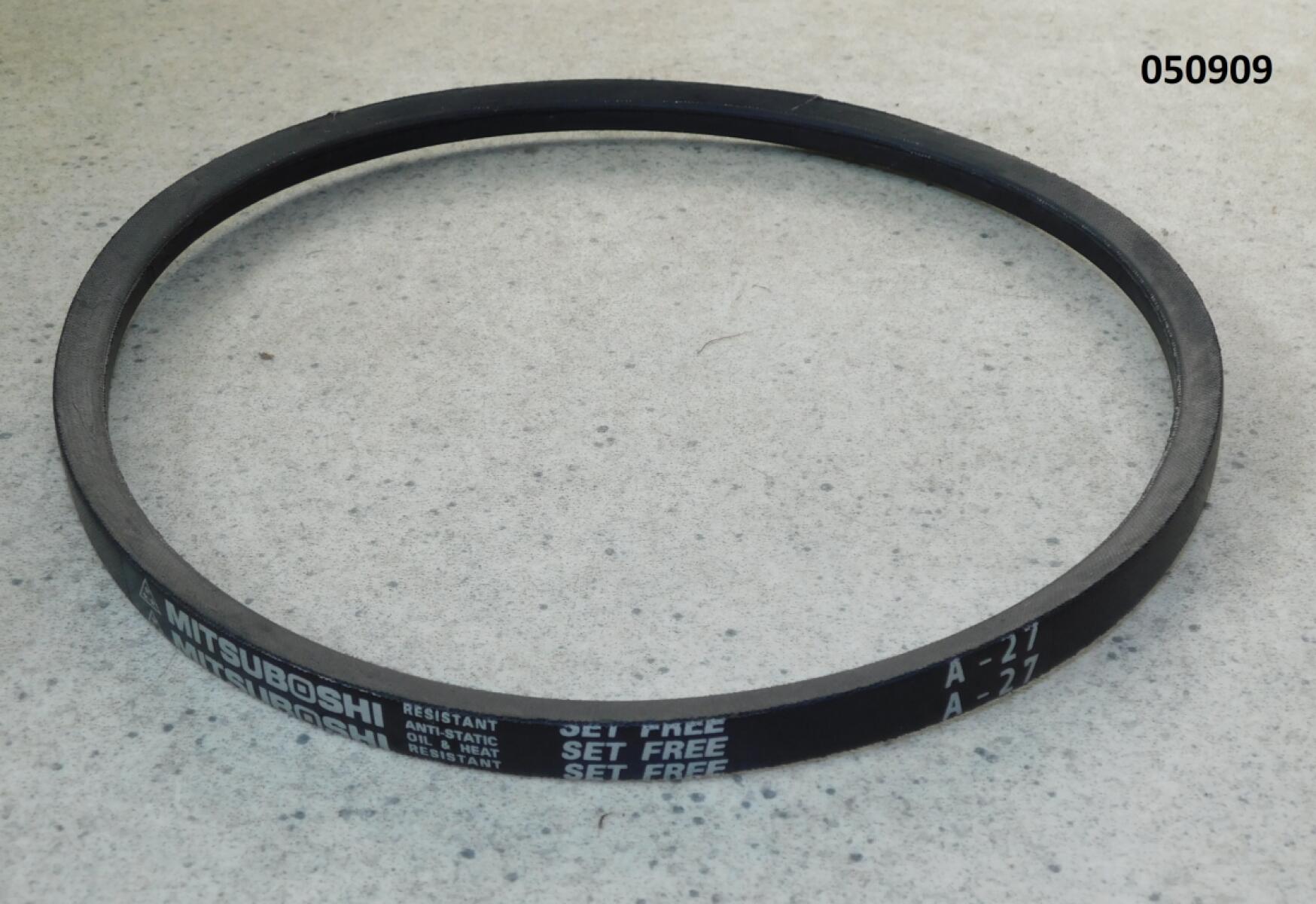 Ремень приводной гладкий (A-27 A660Li) для TSS DMD1000H,L/V-belt (A-27), №34 (PT3634) Ремень приводной гладкий (A-27 A660Li) для TSS DMD1000H,L/V-belt (A-27), №34 (PT3634)