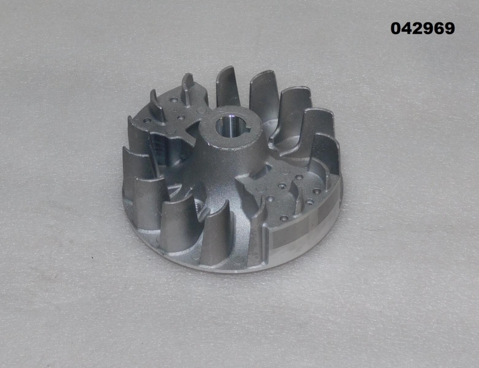 Маховик двигателя 1E44F/Fly wheel TSS-GJH95 (№1-34 JH95A, 1E44F) Маховик двигателя 1E44F/Fly wheel TSS-GJH95 (№1-34 JH95A, 1E44F)
