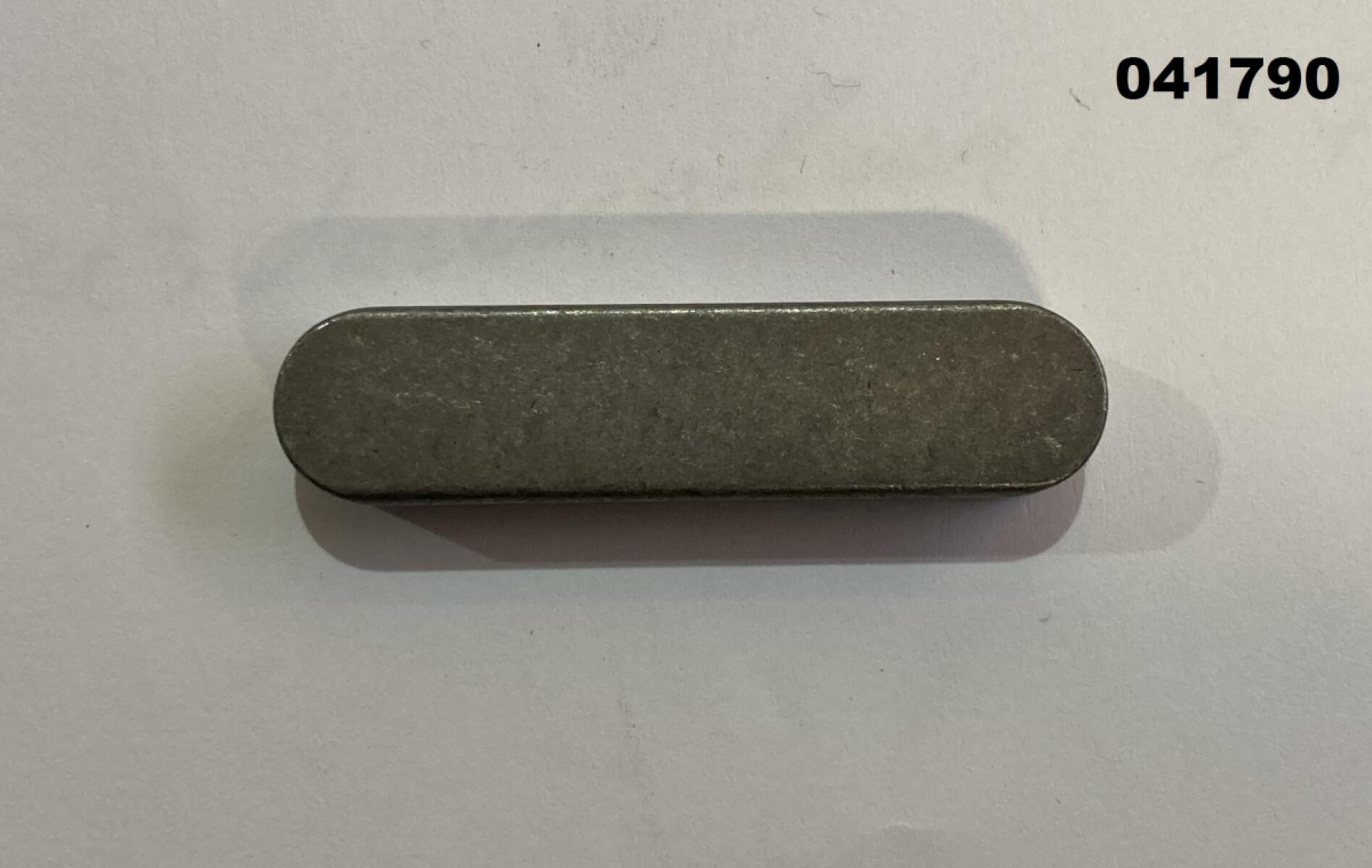 Шпонка (12х50х8) балансира TSS-WP160-170/Flat key 12*50, №25 (CNP300024-25) Шпонка (12х50х8) балансира TSS-WP160-170/Flat key 12*50, №25 (CNP300024-25)