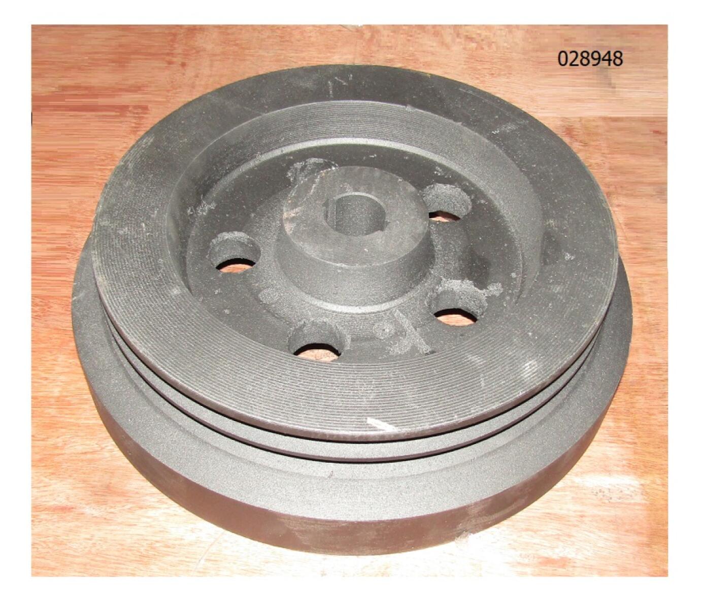 Шкив (38х375х98х4B) вала редуктора TSS GQ 52A/GQ52A BIG BELT PULL, №44 (60001005) Шкив (38х375х98х4B) вала редуктора TSS GQ 52A/GQ52A BIG BELT PULL, №44 (60001005)