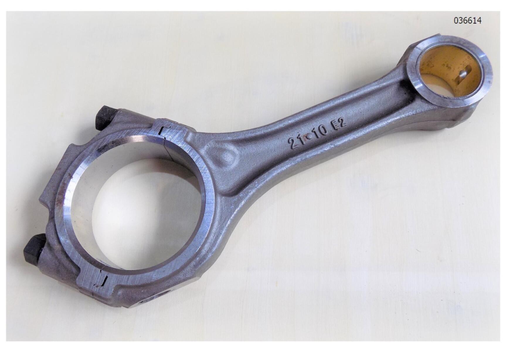 Шатун в сборе TDK-N 110 4LT/Connecting rod R5050101-A Шатун в сборе TDK-N 110 4LT/Connecting rod R5050101-A