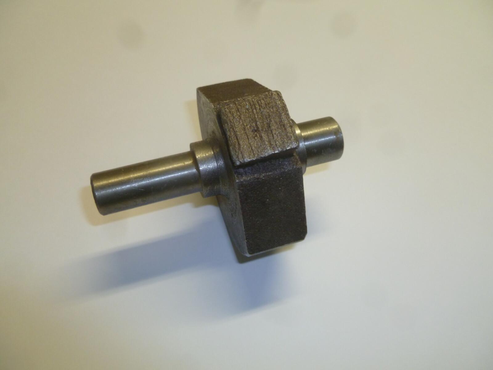 Вал балансир вибратора (L=90мм)/Vibrator balancer shaft, (М128100003-04) Вал балансир вибратора (L=90мм)/Vibrator balancer shaft, (М128100003-04)