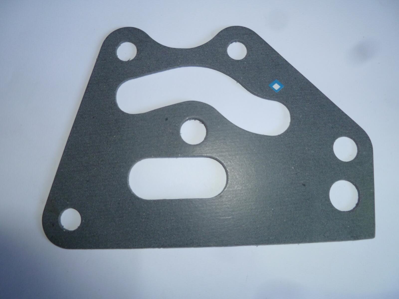 Прокладка установочной пластины масляного фильтра/Gasket, oil filter connecting plate (Y4100Q-01004) Прокладка установочной пластины масляного фильтра/Gasket, oil filter connecting plate (Y4100Q-01004)