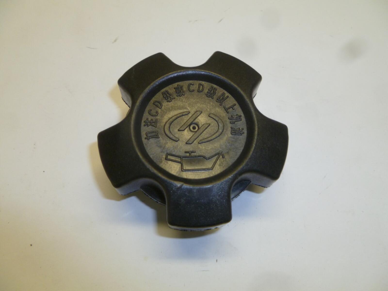 Крышка маслозаливной горловины крышки TDY 19 4L/Oil filler cap Крышка маслозаливной горловины крышки TDY 19 4L/Oil filler cap