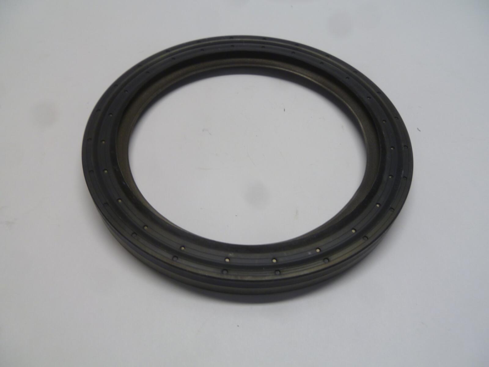 Сальник коленвала передний P222LE/Cylinder head cover gasket 401107-02029,96х130х11 Сальник коленвала передний P222LE/Cylinder head cover gasket 401107-02029,96х130х11