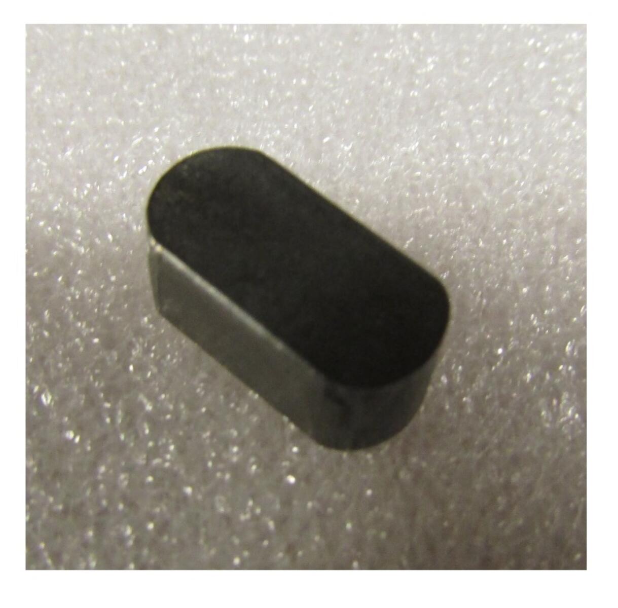 Шпонка (8х16х7) вала вибратора TSS-WP70L/Flat key 8*7*16, №7 (CNP10026-07) Шпонка (8х16х7) вала вибратора TSS-WP70L/Flat key 8*7*16, №7 (CNP10026-07)