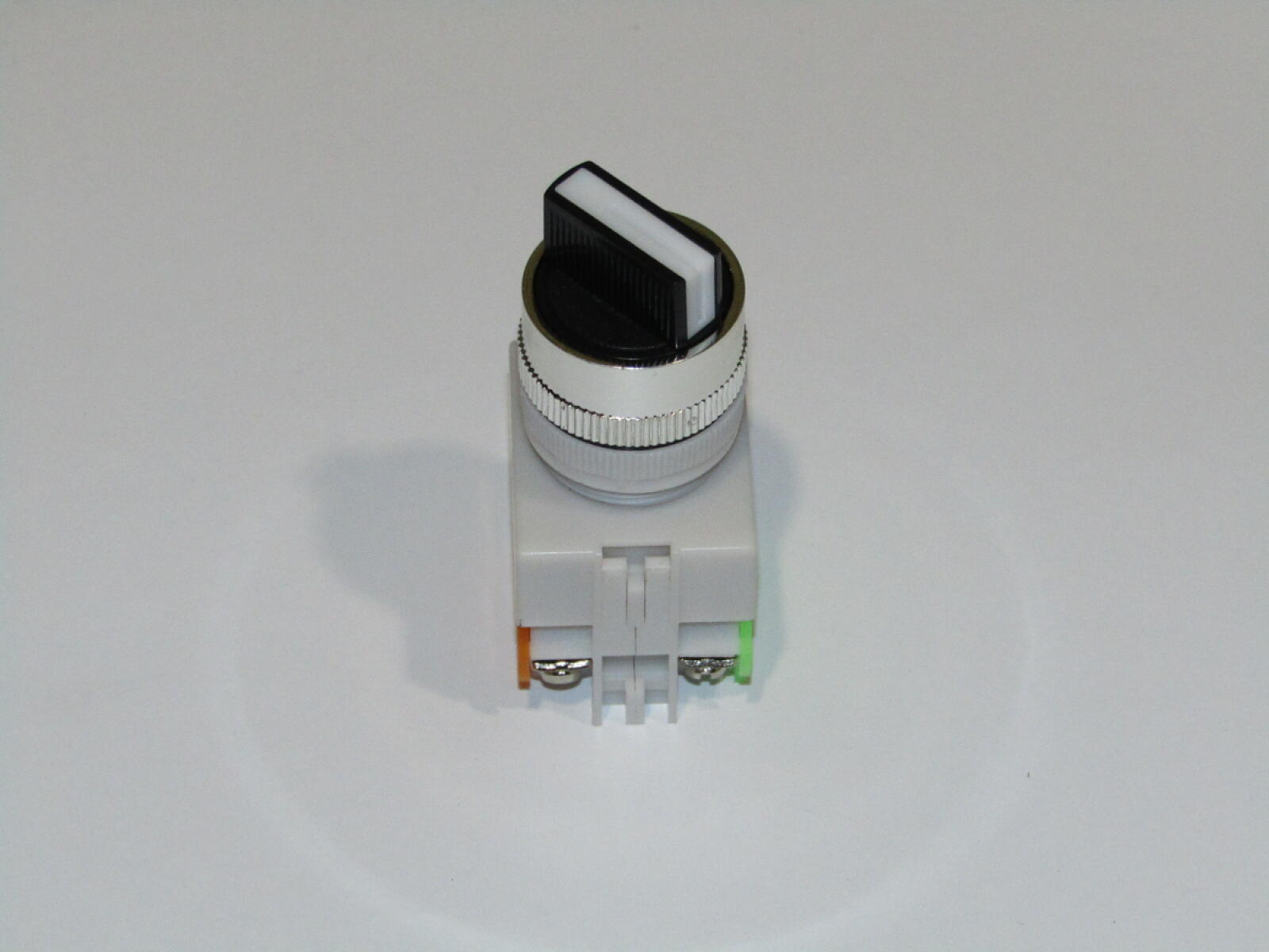 Переключатель режимов работы TSS GW 42-52/CHANGE-OVER SWITCH, №2-9 (50020148) Переключатель режимов работы TSS GW 42-52/CHANGE-OVER SWITCH, №2-9 (50020148)