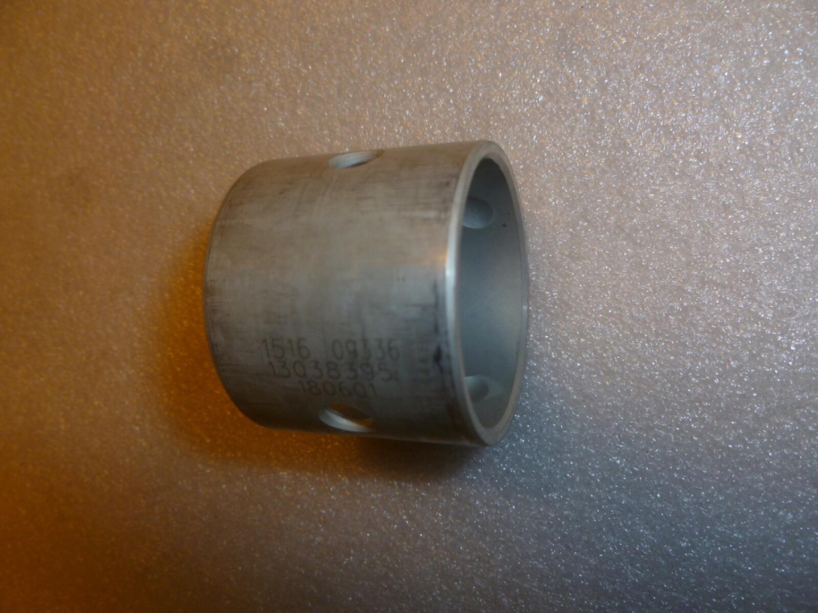Втулка верхней головки шатуна 4M 6M/Connecting Rod Bush (13038395) Втулка верхней головки шатуна 4M 6M/Connecting Rod Bush (13038395)