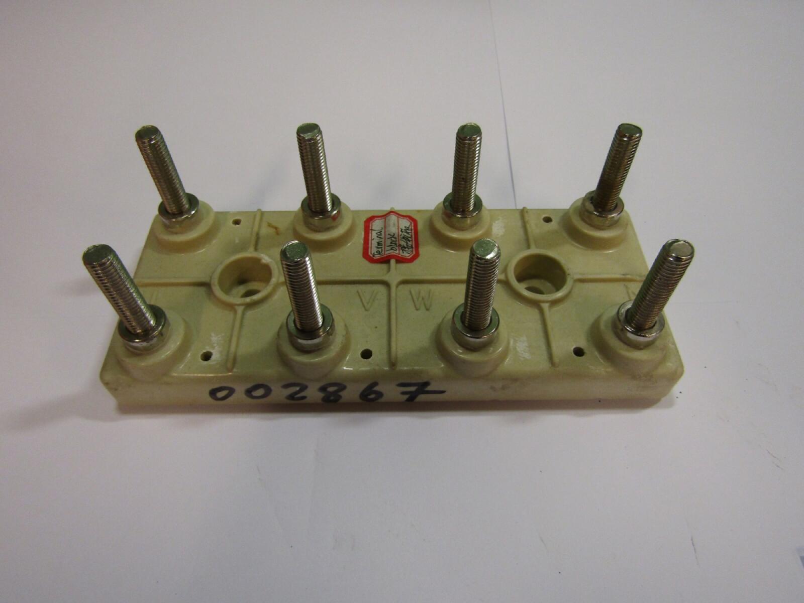 Плата клеммная генератора TSS SA- 40 (Terminal block for BW -224D) Плата клеммная генератора TSS SA- 40 (Terminal block for BW -224D)