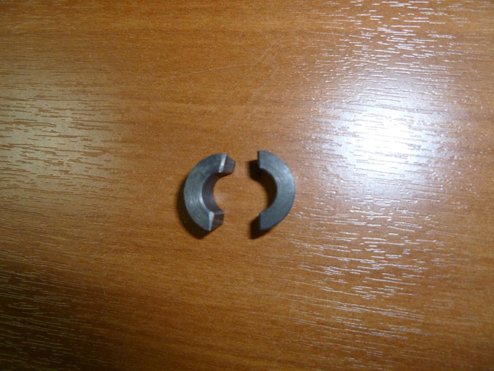 Сухарь клапана TDW 562 12VTE/Valve collet Сухарь клапана TDW 562 12VTE/Valve collet