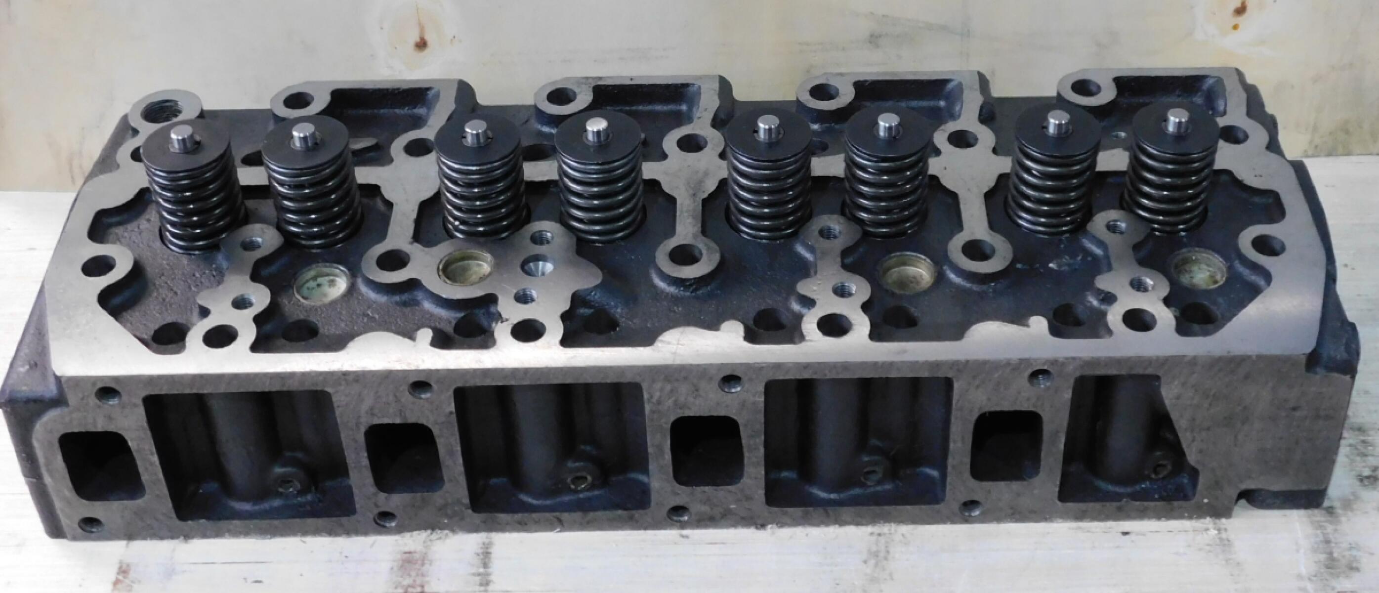 Головка блока цилиндров в сборе Ricardo R4105ZDS1; TDK 56-66 4LT/Cylinder head Assy Головка блока цилиндров в сборе Ricardo R4105ZDS1; TDK 56-66 4LT/Cylinder head Assy