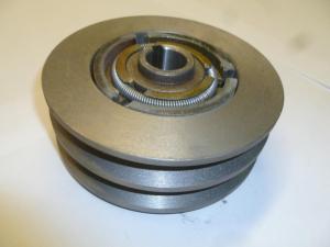 Муфта центробежная (25х147х65х2В) TSS-RP160D (VP175,250)/Сlutch Pulley (330004) Муфта центробежная (25х147х65х2В) TSS-RP160D (VP175,250)/Сlutch Pulley (330004)