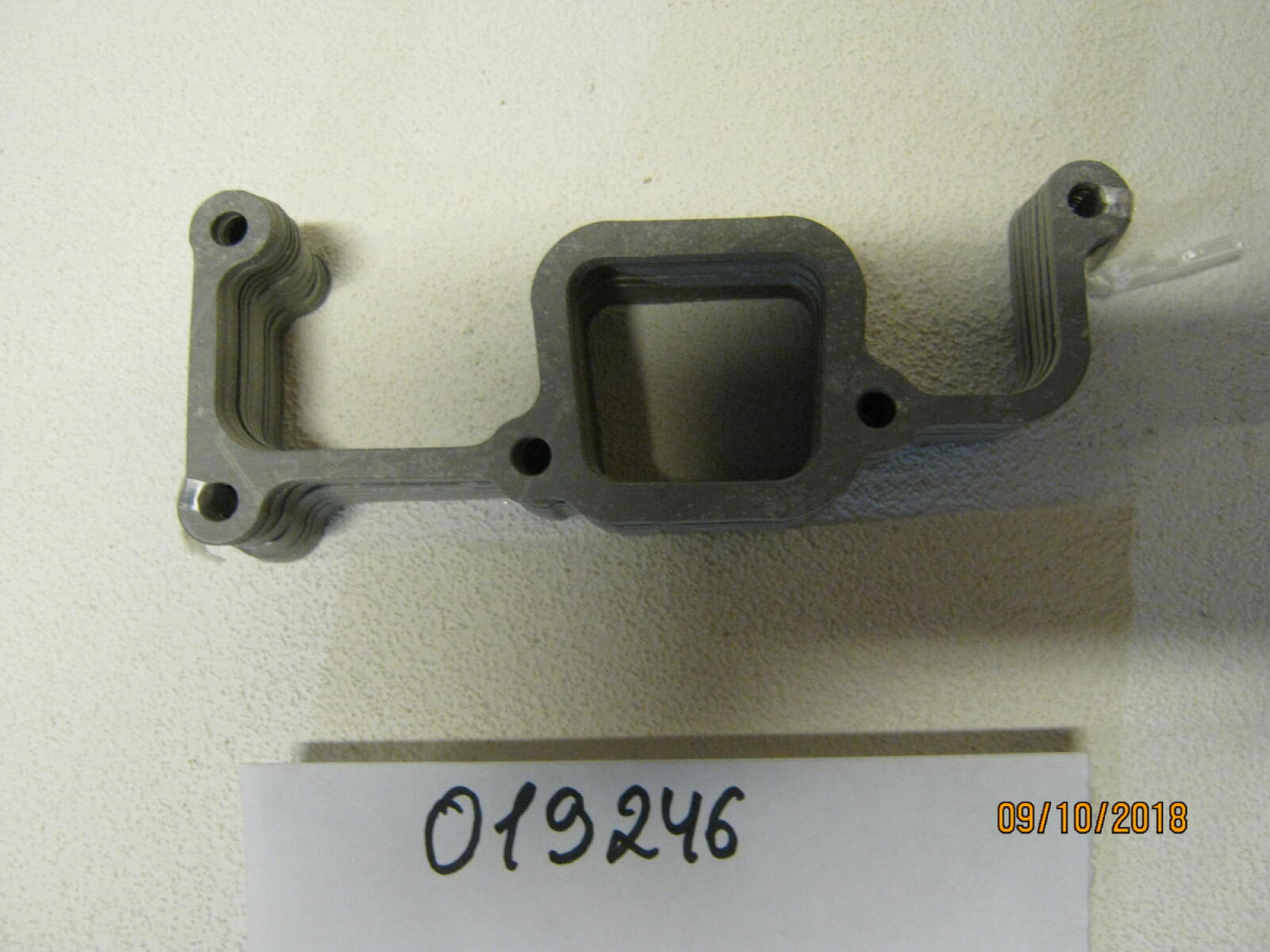 Прокладка впускного коллектора и ГБЦ SDG 6000/6500/С192F/Intake manifold gasket С192F Прокладка впускного коллектора и ГБЦ SDG 6000/6500/С192F/Intake manifold gasket С192F