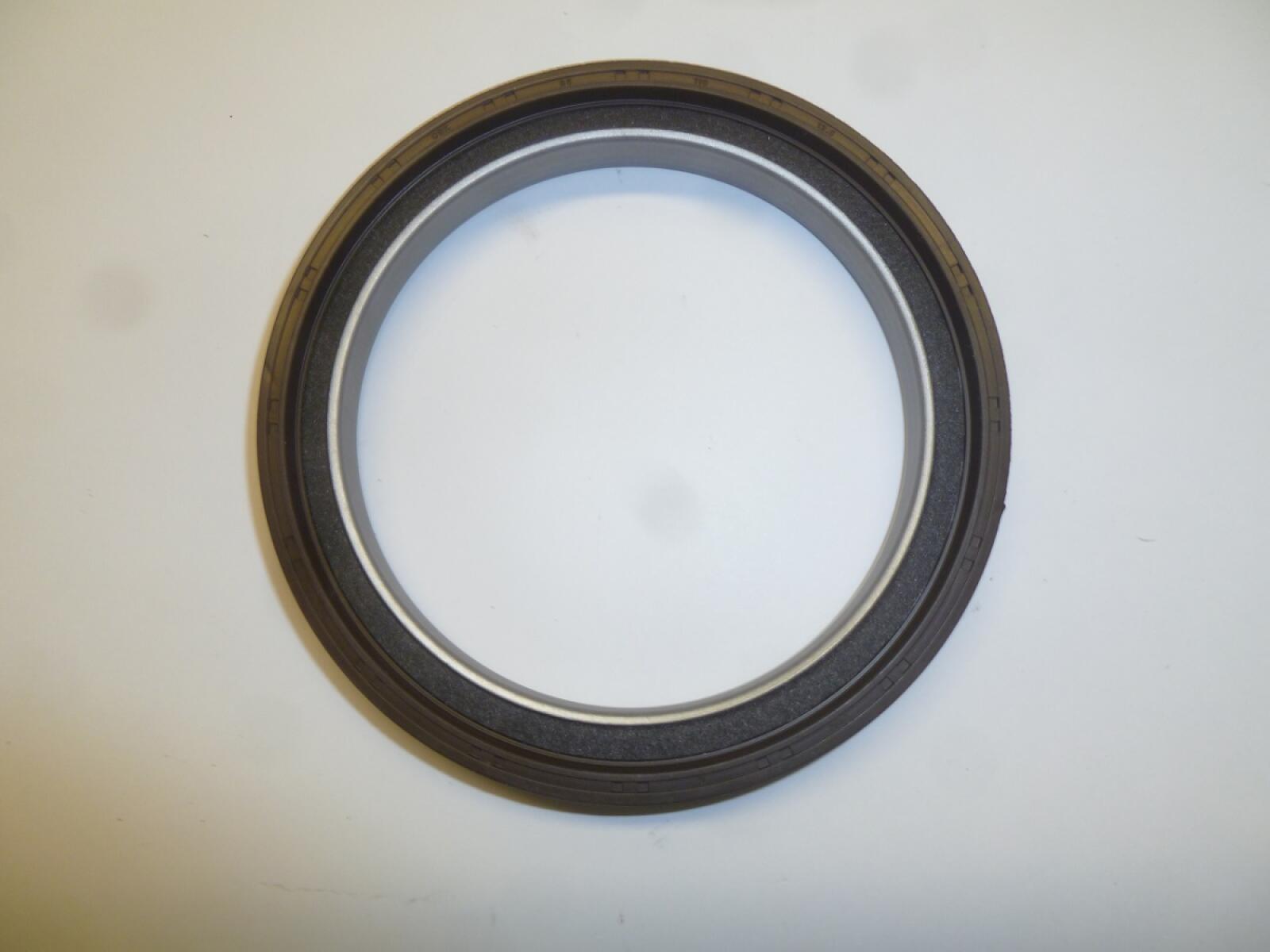 Сальник (85х100х12,5) вала коленчатого передний P126TI/Oil seal front (401106-00217) Сальник (85х100х12,5) вала коленчатого передний P126TI/Oil seal front (401106-00217)