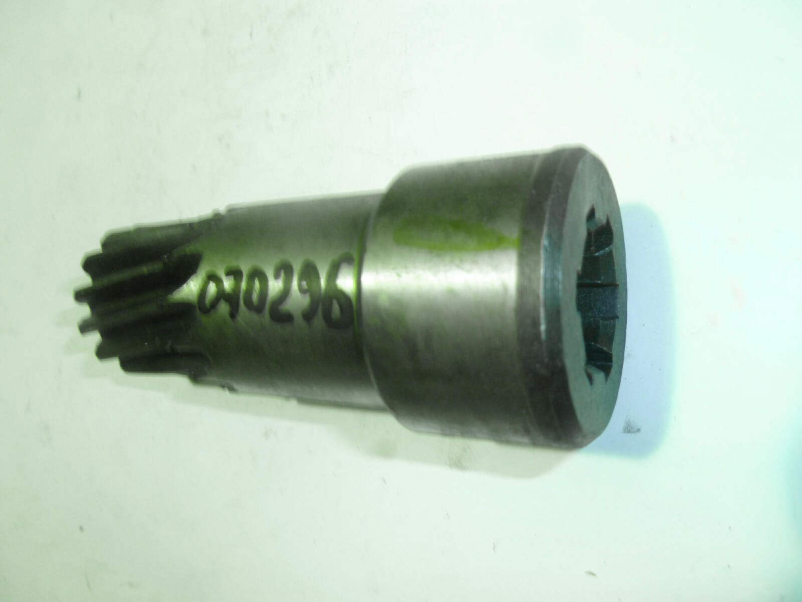 Вал-шестерня HCD 70A, 80C/Gear shaft Вал-шестерня HCD 70A, 80C/Gear shaft
