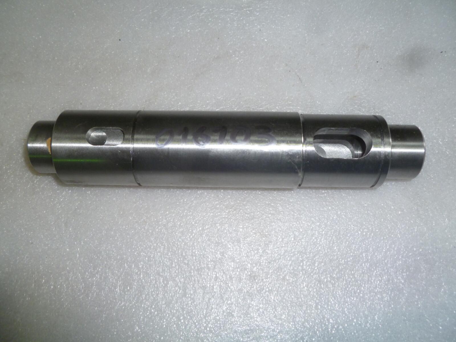 Вал ведомый TSS-WP160-170/Ecc.rotary shaft, driven ,№29 (CNP300024-29) Вал ведомый TSS-WP160-170/Ecc.rotary shaft, driven ,№29 (CNP300024-29)