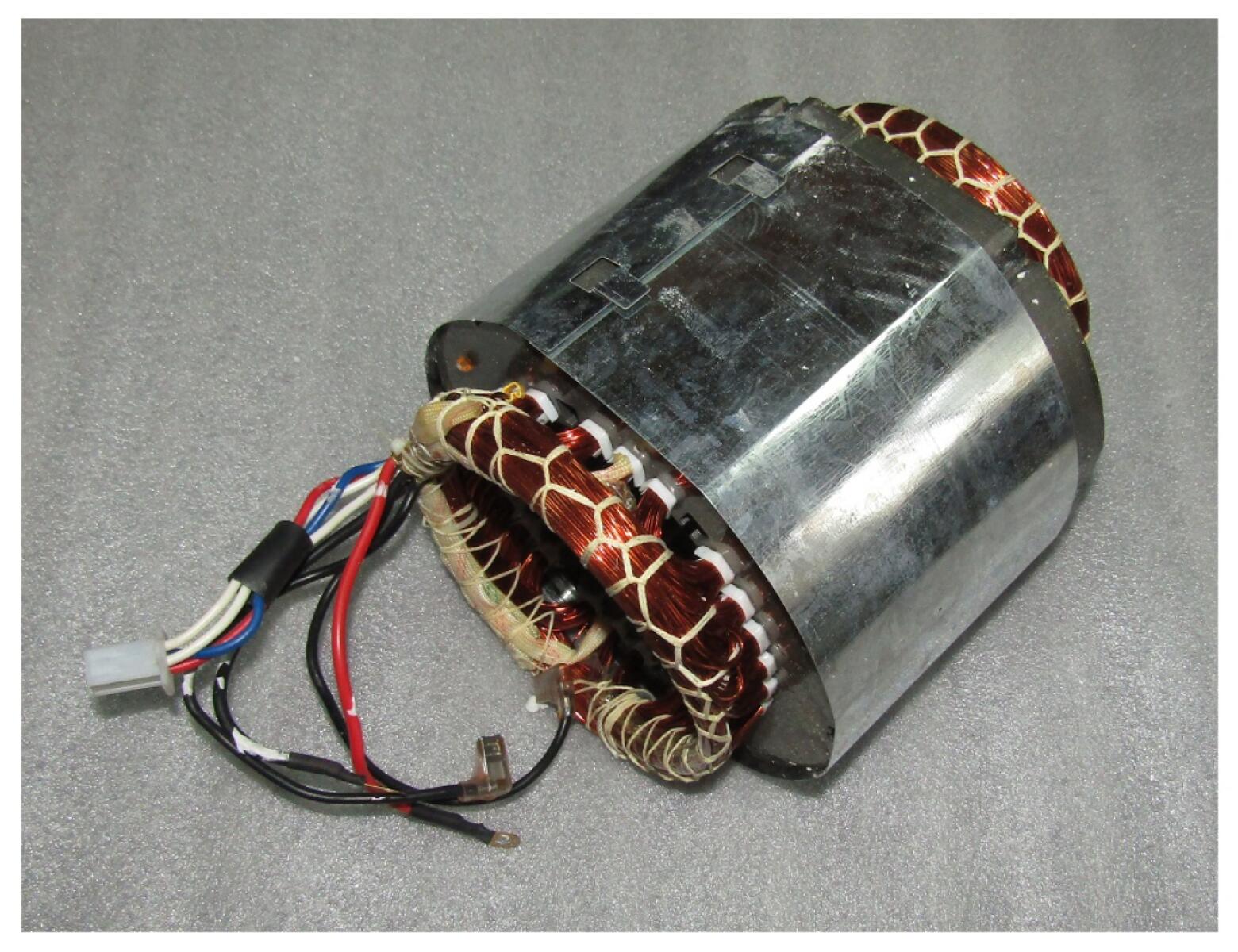 Статор альтернатора 230V SGG 2600E / Stator 230V Статор альтернатора 230V SGG 2600E / Stator 230V