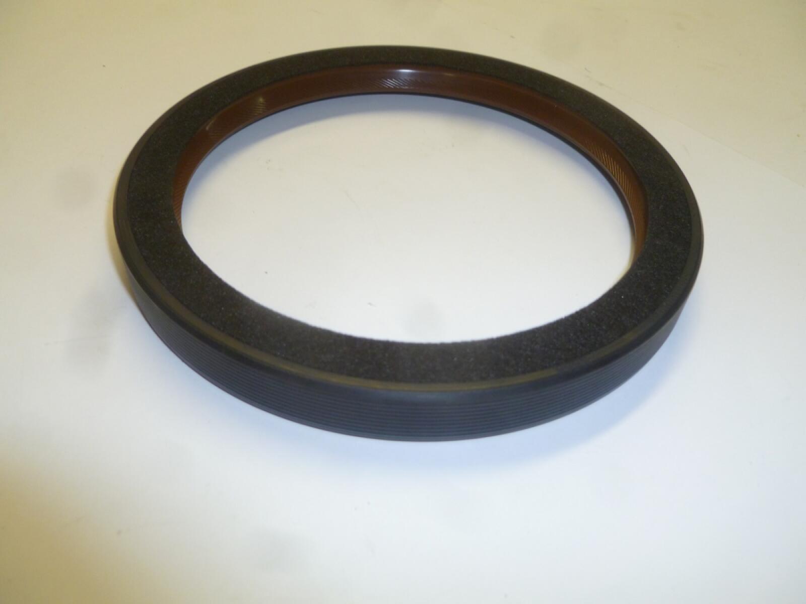 Сальник (118х145 х15) вала коленчатого передний 12M33/Front Oil Seal (331001000156) Сальник (118х145 х15) вала коленчатого передний 12M33/Front Oil Seal (331001000156)