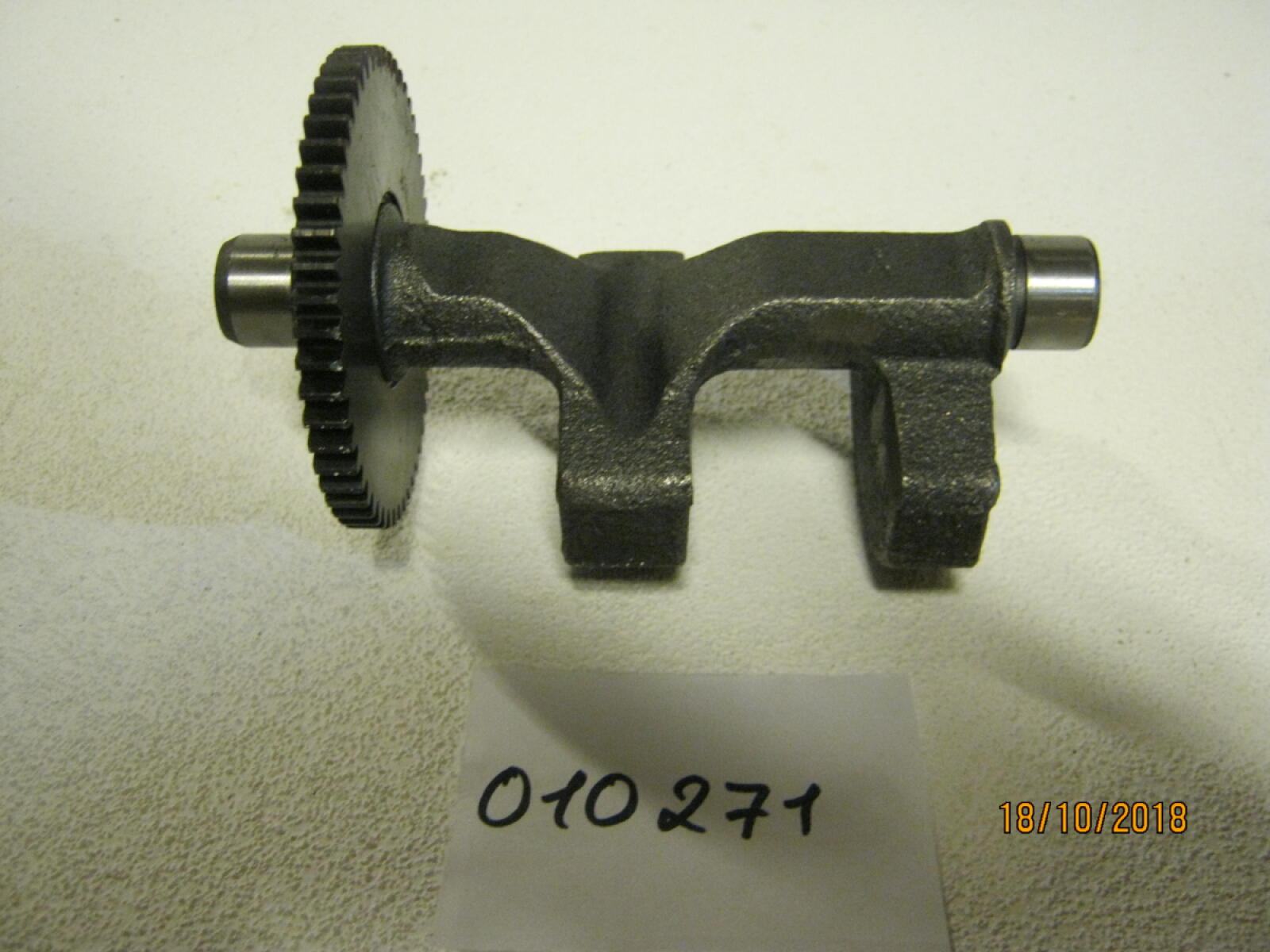 Вал балансирный SDG 6500EH,KD192FE (в сборе с шестерней) / Balance shaft assy (86-1706503,78-1706502) Вал балансирный SDG 6500EH,KD192FE (в сборе с шестерней) / Balance shaft assy (86-1706503,78-1706502)