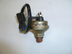 Датчик давления масла BF4M2012С/Oil pressure sensor (3810020 А29D) Датчик давления масла BF4M2012С/Oil pressure sensor (3810020 А29D)