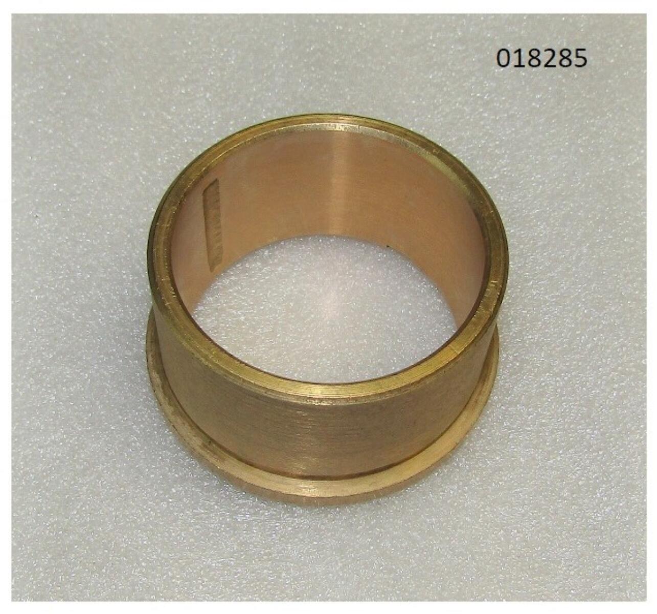 Втулка промежуточной шестерни TDL16 -36 4L /Idle gear bushing Втулка промежуточной шестерни TDL16 -36 4L /Idle gear bushing