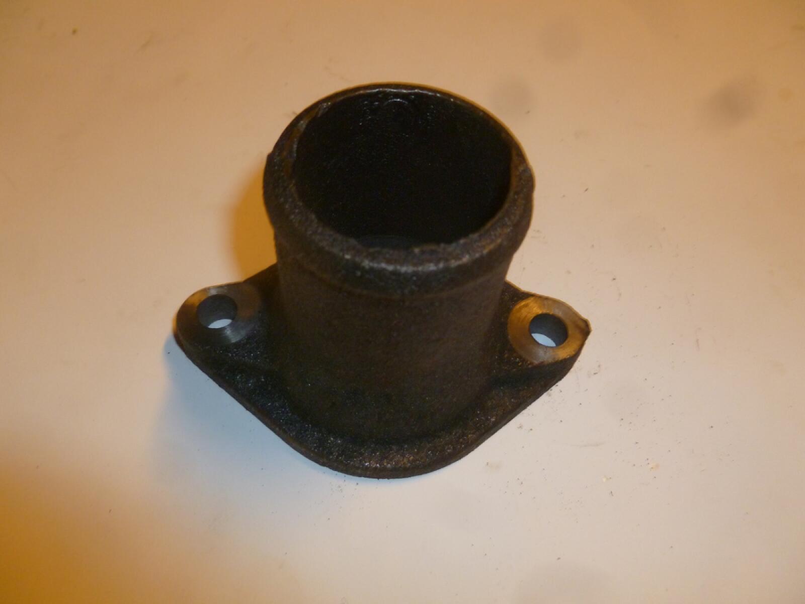 Крышка корпуса термостата Ricardo R6105AZLDS1; TDK 56-170 6LT/Thermostat cover Крышка корпуса термостата Ricardo R6105AZLDS1; TDK 56-170 6LT/Thermostat cover