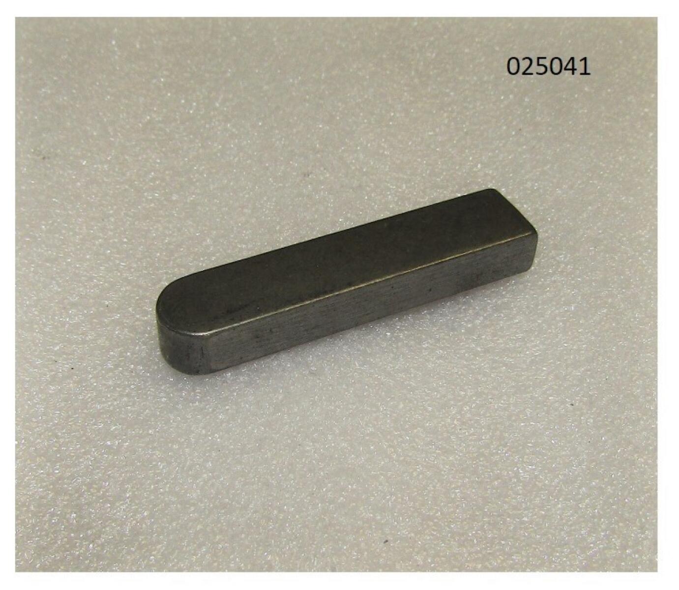Шпонка (8х12х56) шестерни вала распределительного С8х22 TDL 36 4L/Flat key С8х22 Шпонка (8х12х56) шестерни вала распределительного С8х22 TDL 36 4L/Flat key С8х22