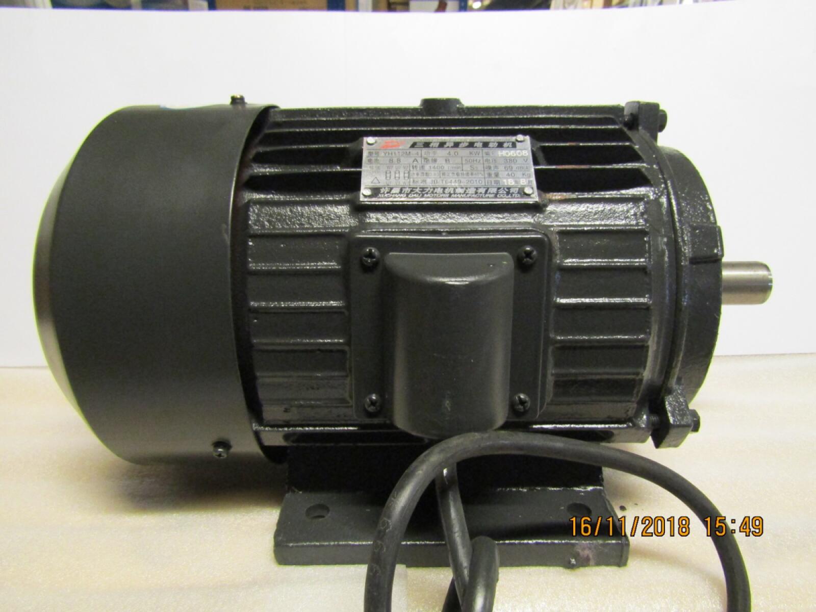 Электродвигатель TSS GW 52 с ЧПУ/(YH112M-4, N=4,0 kw, U 380V,n 1400 об/мин) MOTOR 4KW-4, №1-1 (50019001) Электродвигатель TSS GW 52 с ЧПУ/(YH112M-4, N=4,0 kw, U 380V,n 1400 об/мин) MOTOR 4KW-4, №1-1 (50019001)
