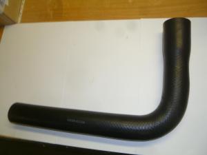 Патрубок радиатора нижний DP126LB (72х58,7х360х470) /Rubber hose, water inlet Патрубок радиатора нижний DP126LB (72х58,7х360х470) /Rubber hose, water inlet