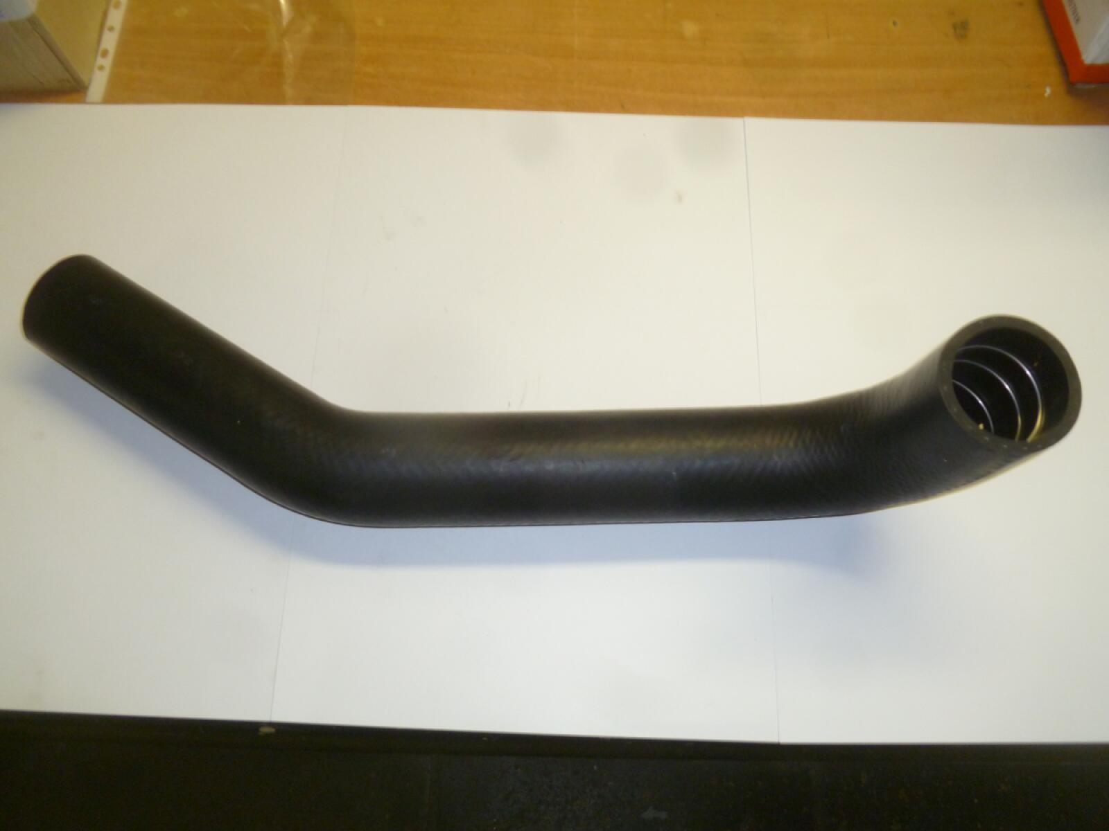 Патрубок радиатора верхний DP126LB/Ruber hose,water outlet 420108-02092A Патрубок радиатора верхний DP126LB/Ruber hose,water outlet 420108-02092A